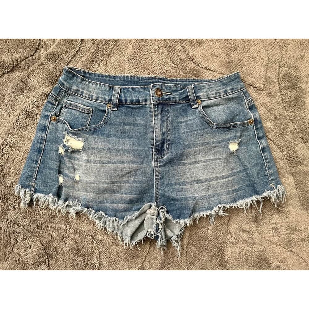Shorts size medium